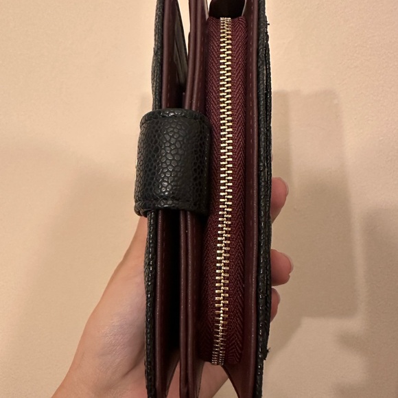 Black Wallet - Picture 3 of 5